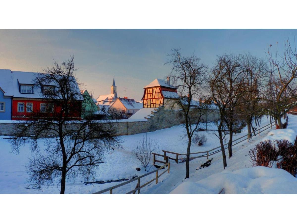 Biobausewein Wein Hotel Leben Ипхофен Экстерьер фото